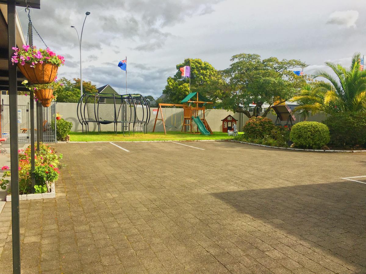 红岩热力汽车旅馆 - 矿泉池 罗托鲁阿 外观 照片